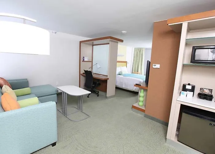 Hotel Springhill By Marriott