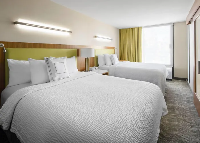 Hotel Springhill By Marriott 3*