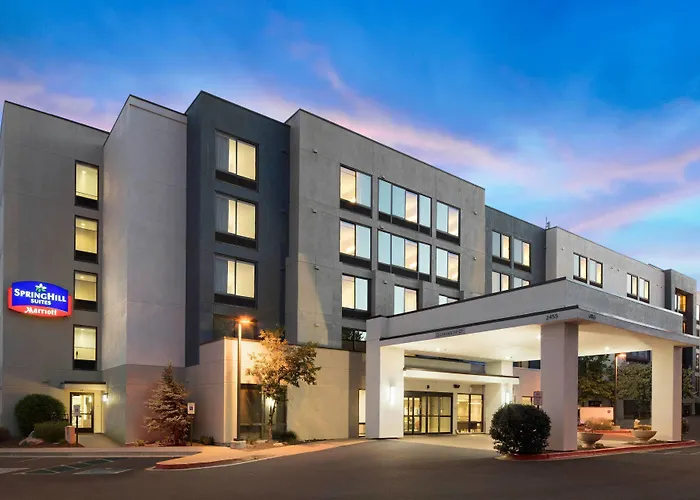 Springhill By Marriott 3*